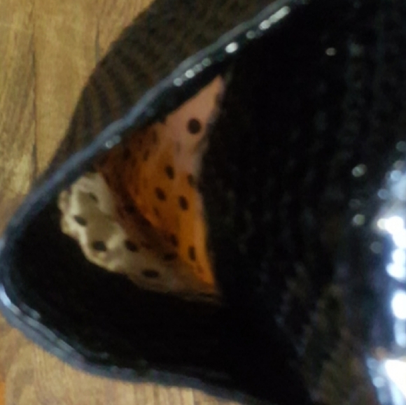 Handbag - Picture 12 of 15